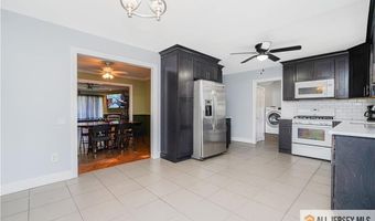 82 Milltown Rd, East Brunswick, NJ 08816