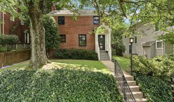 1453 N LONGFELLOW St, Arlington, VA 22205