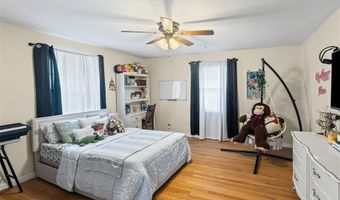 3838 Omega St, Alton, IL 62002