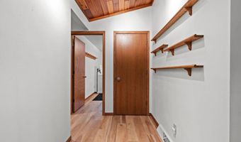 28 GREVES Ct, Appleton, WI 54914