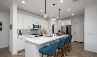 500 S Motif, Anaheim, CA 92805