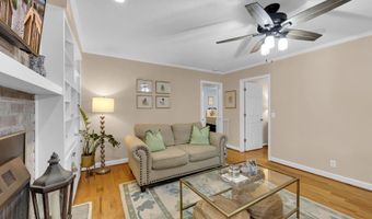 312 S Poplar Ave, Andrews, SC 29510