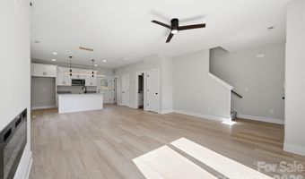 1431 Hilltop St, Albemarle, NC 28001