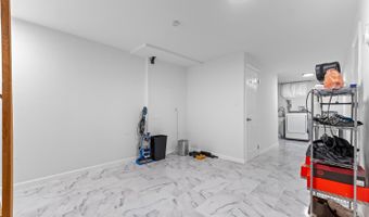 52 Westside Ave, Avenel, NJ 07001