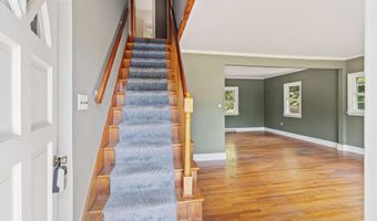 200 Burr Ext St, Barnegat, NJ 08005