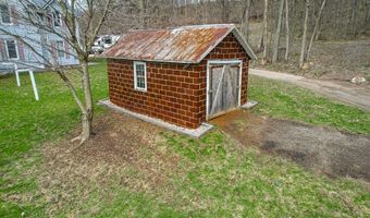 S1205 County Road Y, Wonewoc, WI 53968