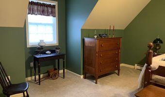 46 Club House Ln 9, Auburn, ME 04210