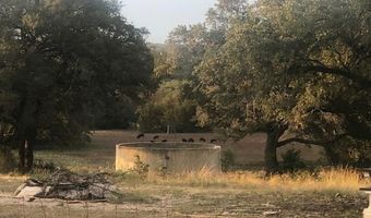 933 E Quarry Rd, London, TX 76854