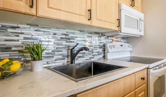 145 N Kihei Rd 115, Kihei, HI 96753