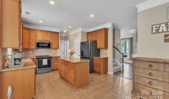 10121 Halkirk Manor Ln, Charlotte, NC 28278