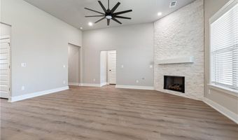 7006 SW Orange Ave, Bentonville, AR 72713