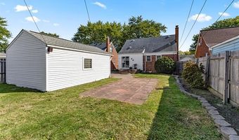 9892 Hubert Ave, Allen Park, MI 48101