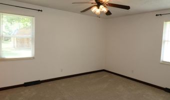540 Cedar Ln, Batesville, IN 47006