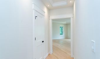 5511 POLLARD Rd, Bethesda, MD 20816