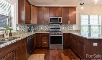 17 Asher Ln, Arden, NC 28704
