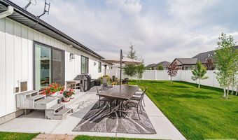 644 Silvermaple Dr, Ammon, ID 83401