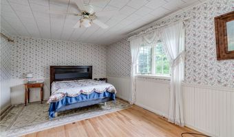 13739 North St, Adams, NY 13606