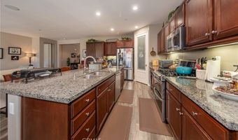 34664 Bella Vista Dr, Yucaipa, CA 92399