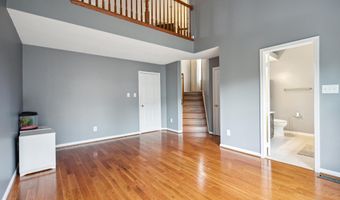 7035 FIELDHURST Ct, Alexandria, VA 22315