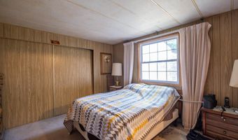 9237 Silver Falls Hwy SE, Aumsville, OR 97325