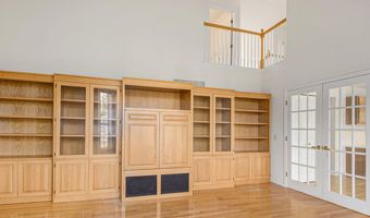 4871 S Ridgeside Cir, Ann Arbor, MI 48105