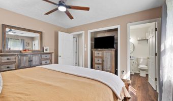 3745 Horseshoe Rd, Appomattox, VA 24522