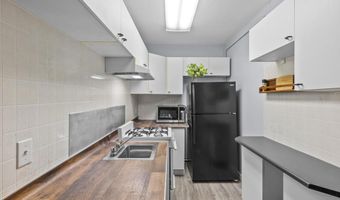 1818 New York Dr, Altadena, CA 91001