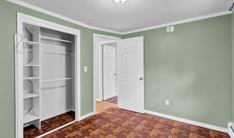 18 Nolan Dr, Bloomfield, CT 06002