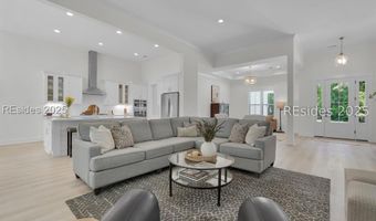 6 Meridian Point Dr, Bluffton, SC 29910