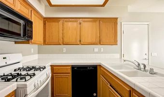 19146 Oak, Apple Valley, CA 92308