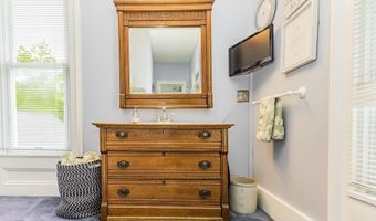 12801 E Edgewater Dr, Albany, IN 47320