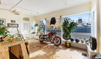 101 Leeman Hwy, Bath, ME 04530