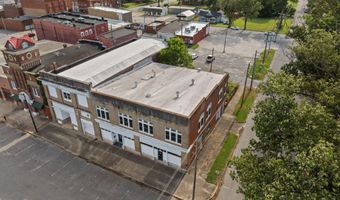 522 W 1st St, Ayden, NC 28513