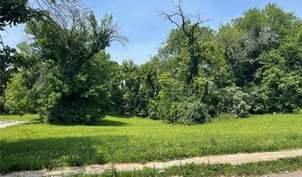 900 Riley Ave, Alton, IL 62002