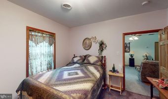 2072 SOL SHANHOLTZ Rd, Augusta, WV 26704