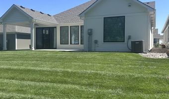820 E Park Pl, Andover, KS 67002