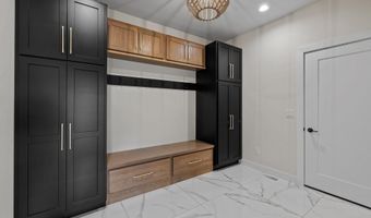 6870 Walleye Way, Blackhawk, SD 57718