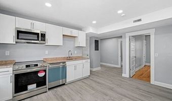 139 Lincoln St, Worcester, MA 01605