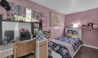 76 Union St, Barre, MA 01005