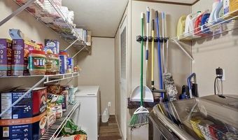 5691 N 434 Rd, Adair, OK 74330