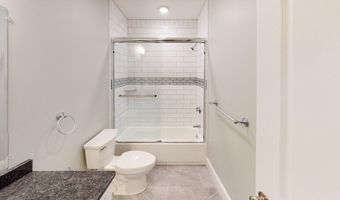 45 Spring St 12A, Boston, MA 02132