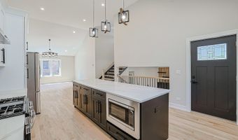 11156 S Lawler Ave, Alsip, IL 60803