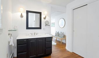 3 Andrews Dr, Darien, CT 06820