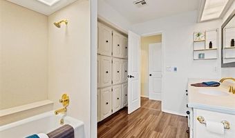 941 SE Paddock Ct, Bartlesville, OK 74006