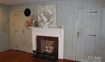 242 Birch Ln, Arden, NC 28704