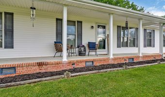 82 Tower Way, Allardt, TN 38504