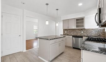 1728 32nd St SW, Allentown, PA 18103