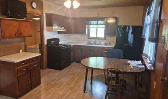 624 Upper St, Arlington, IA 50606