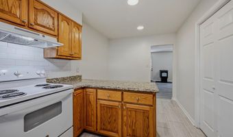 414 ARNOLD Ct, Dover, DE 19901
