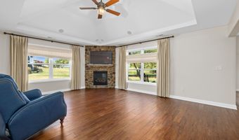 3330 Kellygreen Ct, Angola, IN 46703